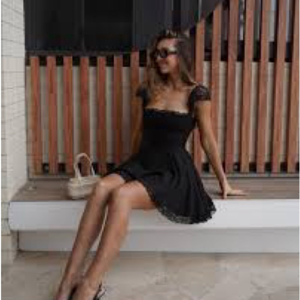HOUSE OF CB 'Kaia' Black A-Line Mini Dress NWOT - Picture 5 of 12